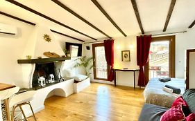 Mattia'S Penthouse - View Over Trastevere Roofs